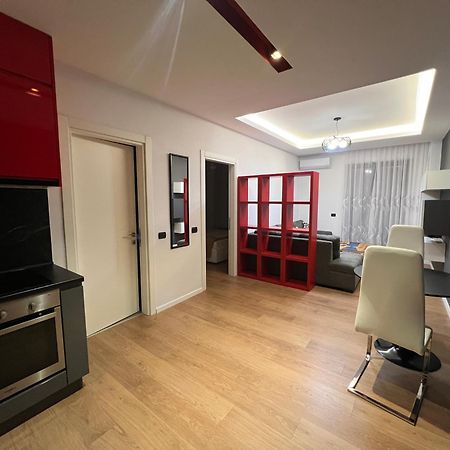 Downtown Grand Comfort Τίρανα Εξωτερικό φωτογραφία