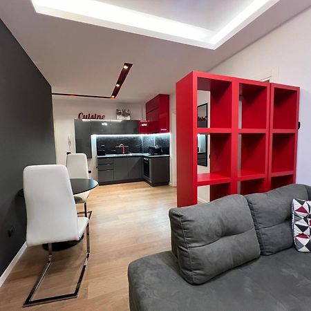 Downtown Grand Comfort Τίρανα Εξωτερικό φωτογραφία