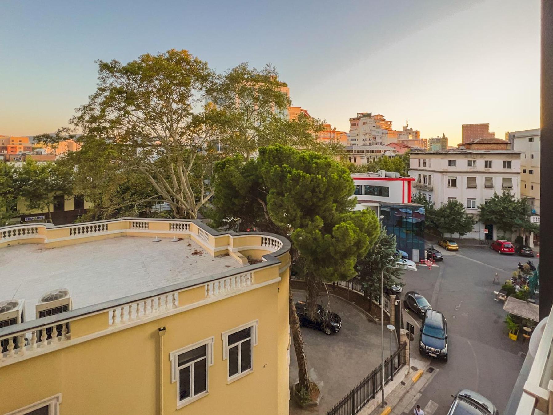 Downtown Grand Comfort Τίρανα Εξωτερικό φωτογραφία