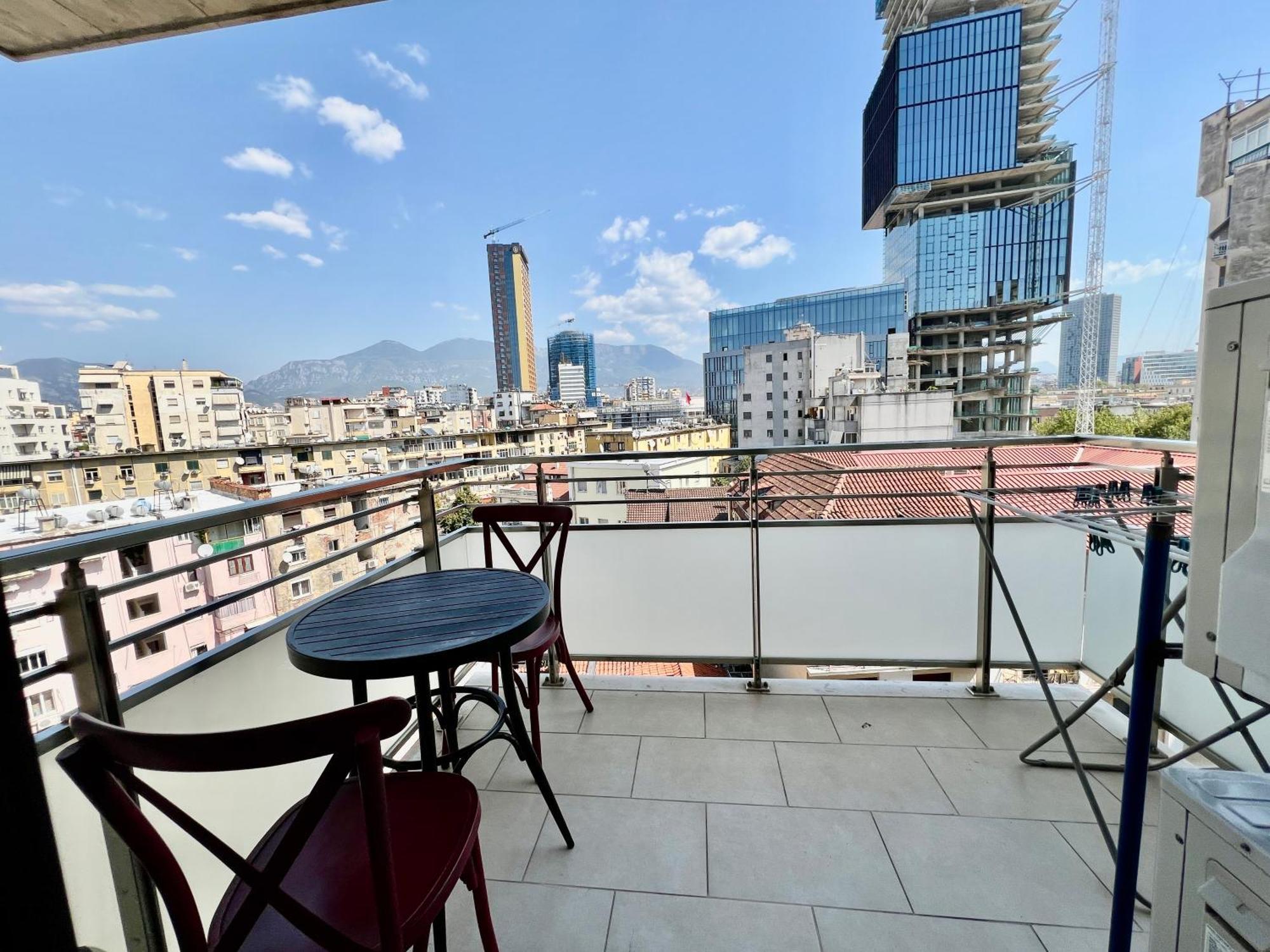Downtown Grand Comfort Τίρανα Εξωτερικό φωτογραφία
