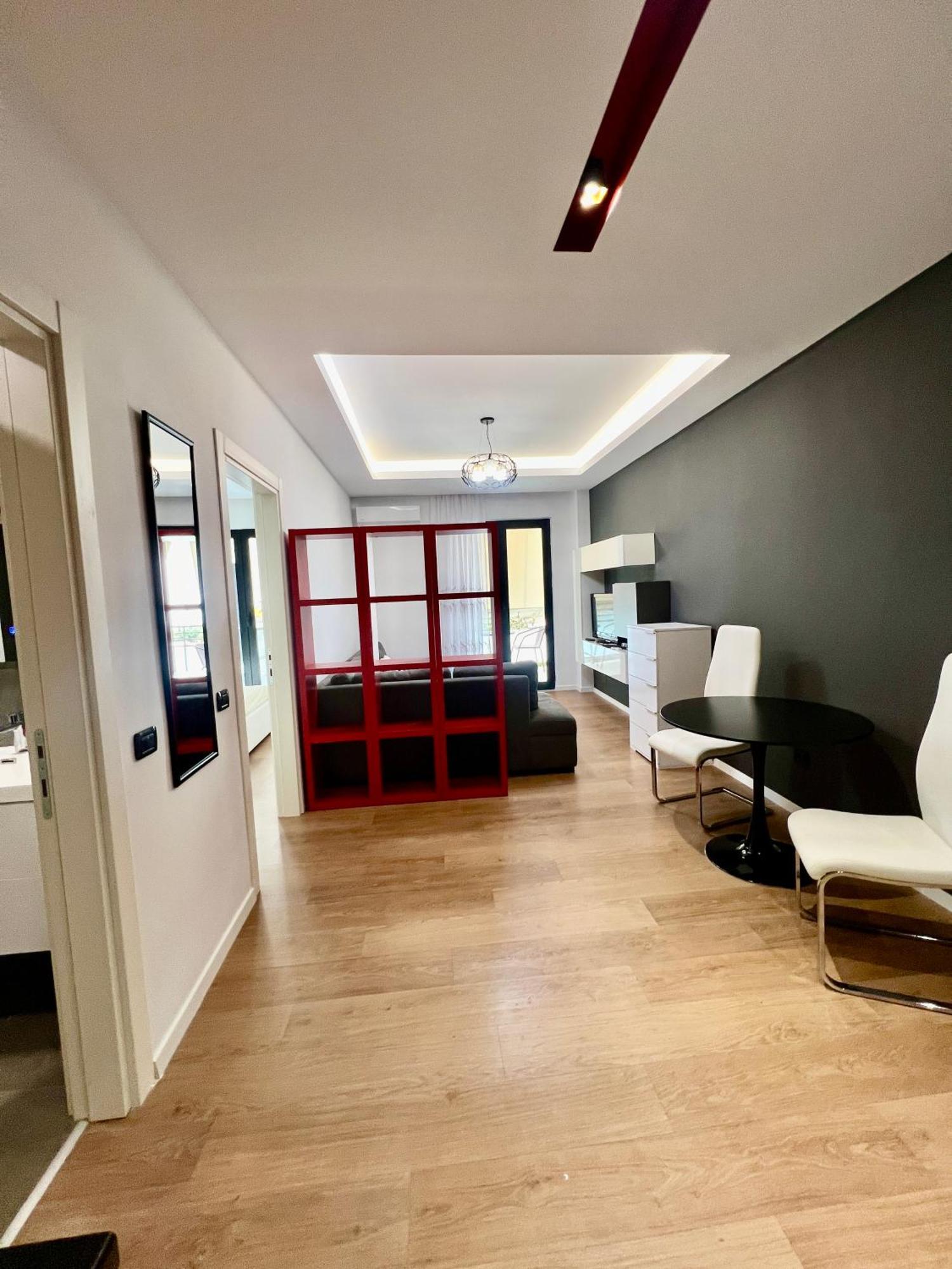 Downtown Grand Comfort Τίρανα Εξωτερικό φωτογραφία