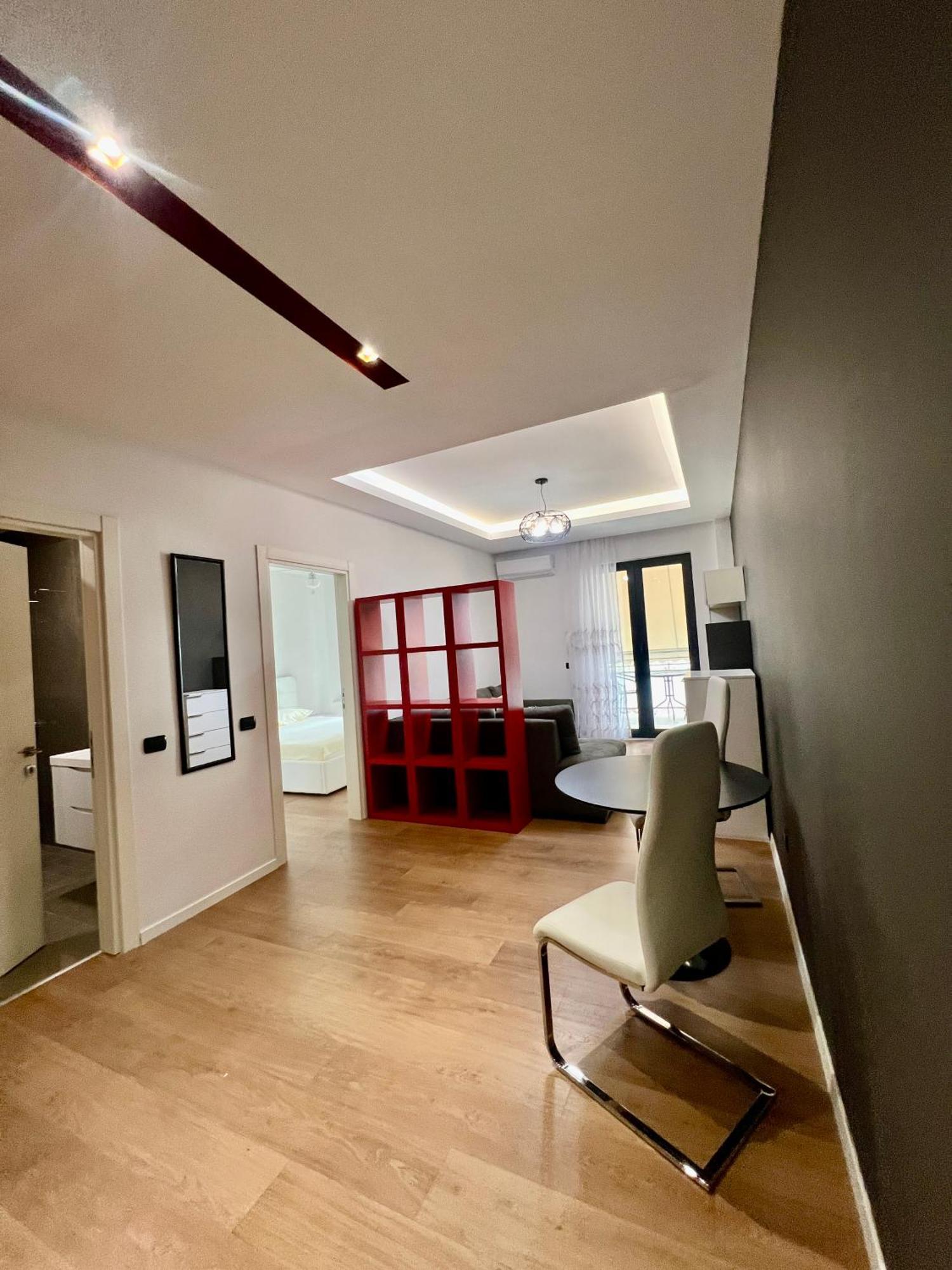 Downtown Grand Comfort Τίρανα Εξωτερικό φωτογραφία