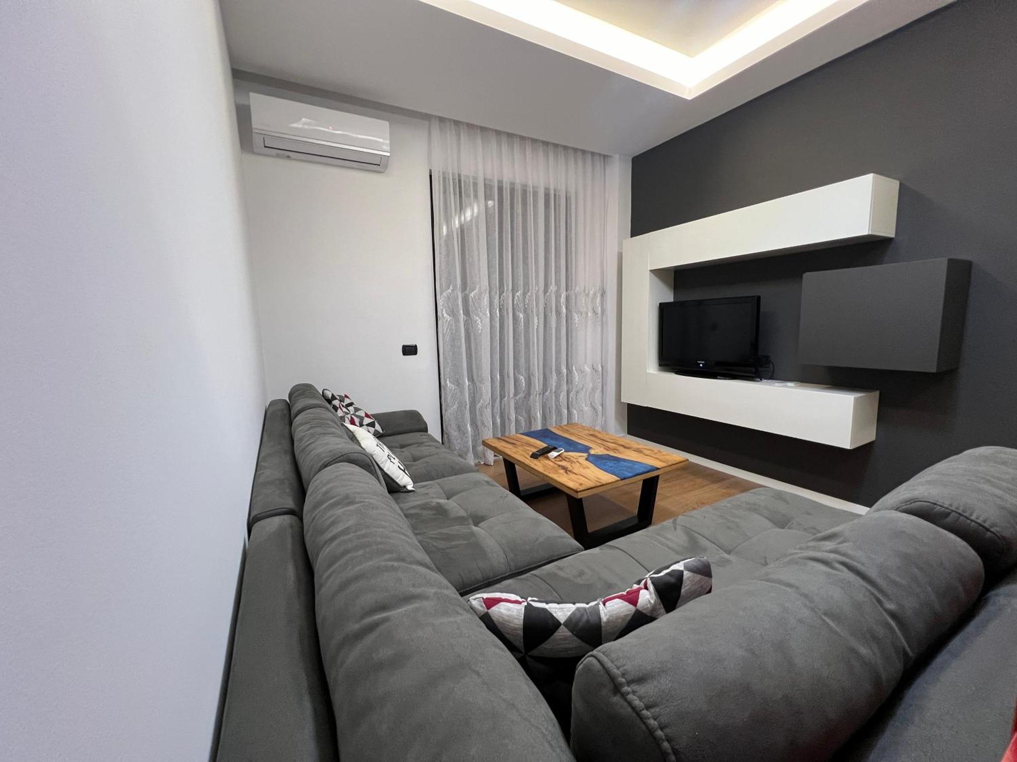 Downtown Grand Comfort Τίρανα Εξωτερικό φωτογραφία