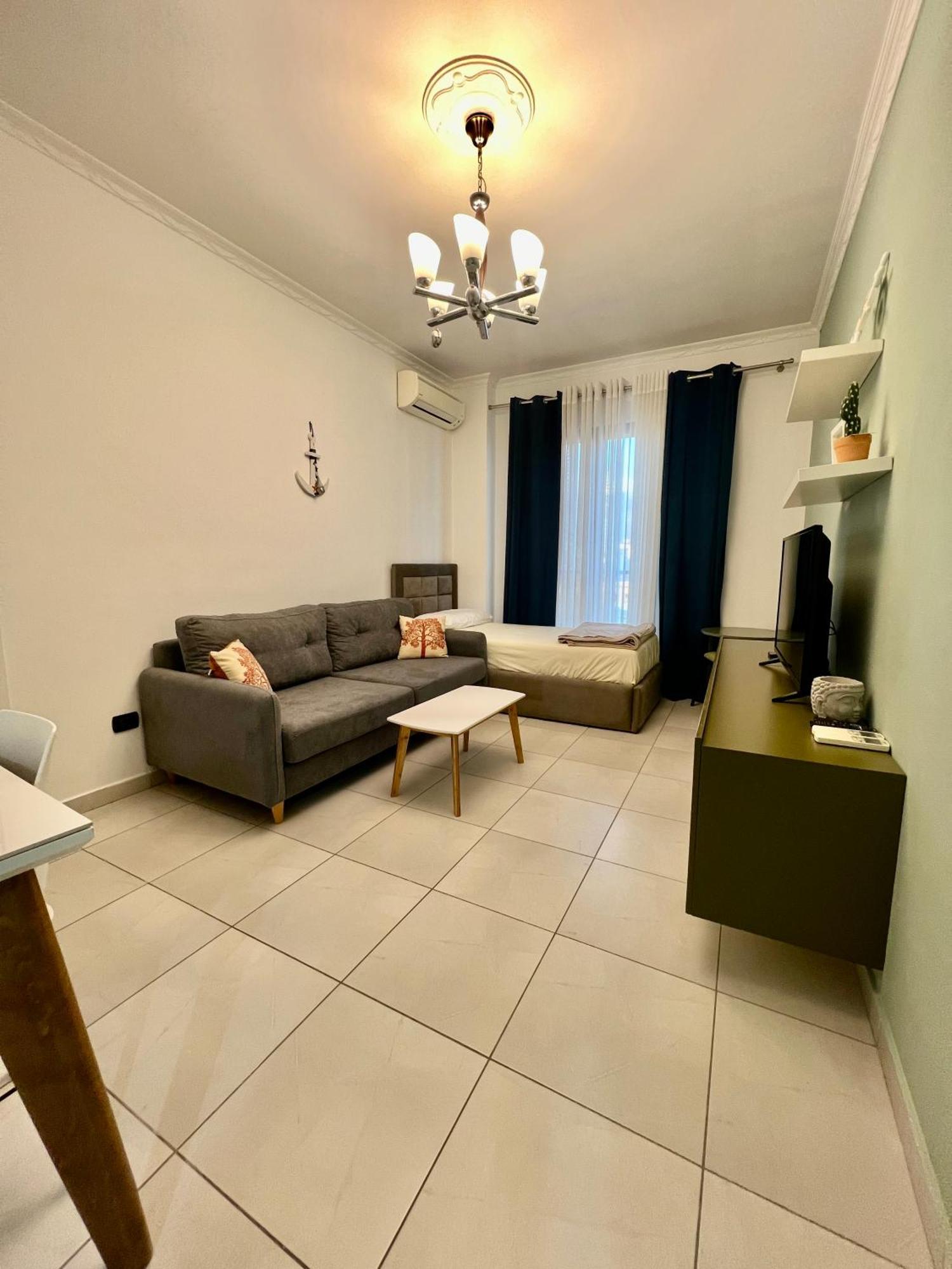 Downtown Grand Comfort Τίρανα Εξωτερικό φωτογραφία
